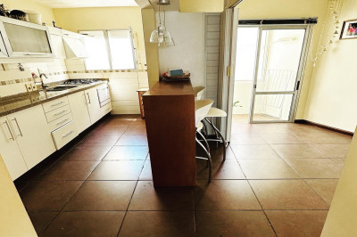 Apartamento de 3 dormitorios en la Rambla de Punta Carretas