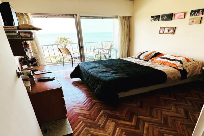 Apartamento de 3 dormitorios en la Rambla de Punta Carretas