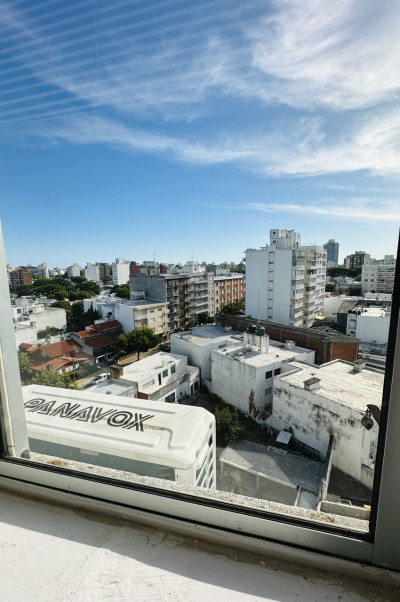 Apartamento de 2 dormitorios y 2 baños en Pocitos
